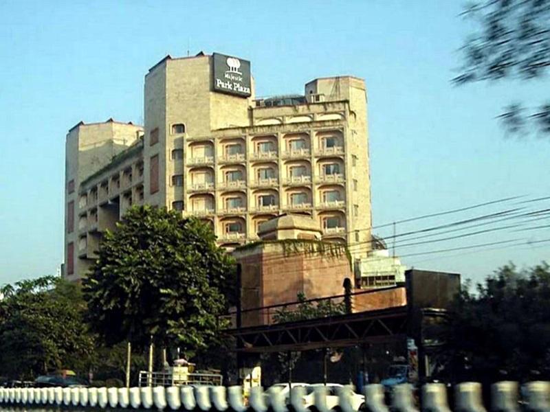 Park Plaza, Ludhiana Hotel Bagian luar foto